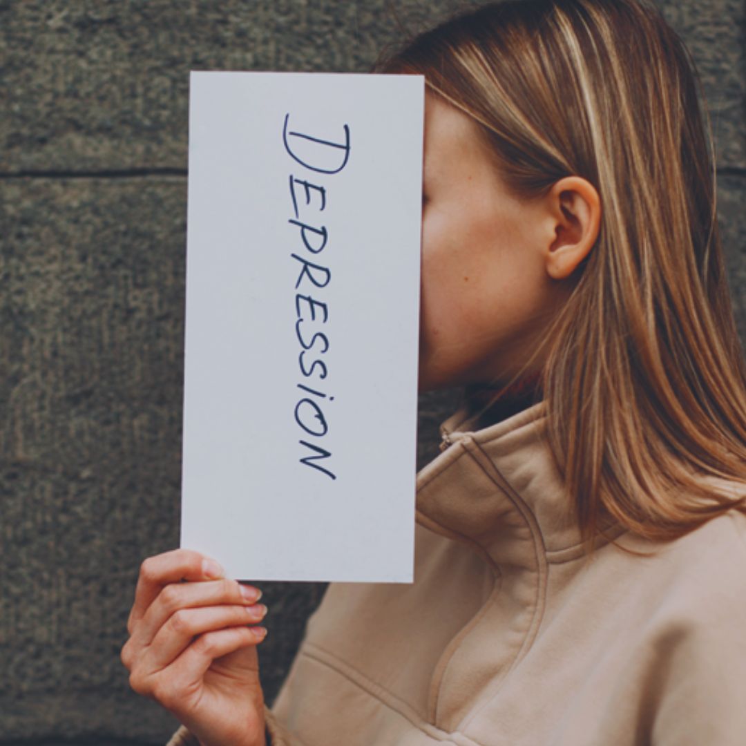 postnatal-depression-(1).jpg postnatal-depression-(1).jpg
